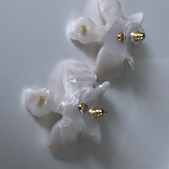 New Lele Sadoughi Crystal Lily Button Earr… - Picture 9 of 10